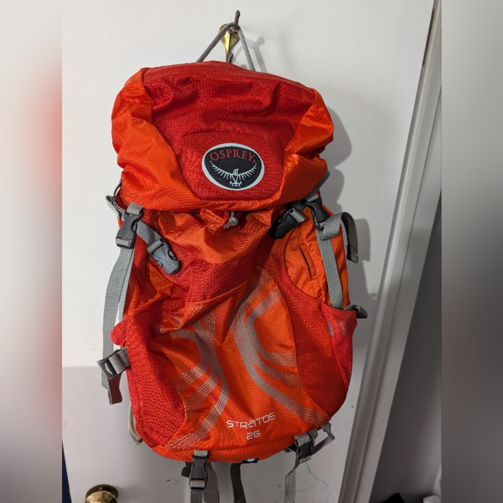 Osprey Stratos 26 Orange Backpack